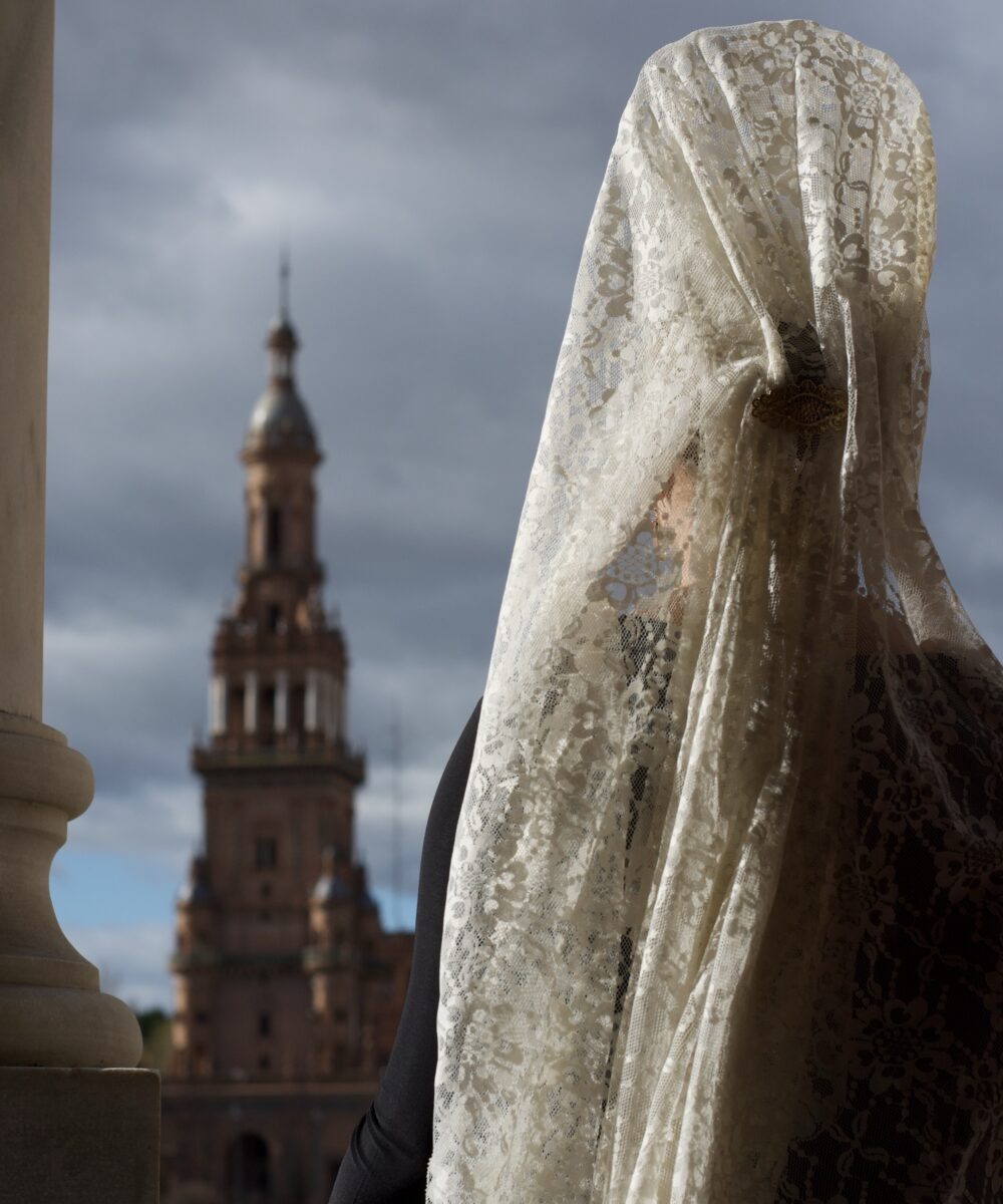 Mantilla Beige